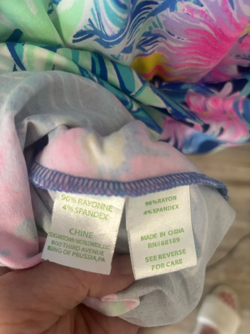 Lilly Pulitzer Strapless Floral strapless in size medium excellent condition - Picture 5 of 6